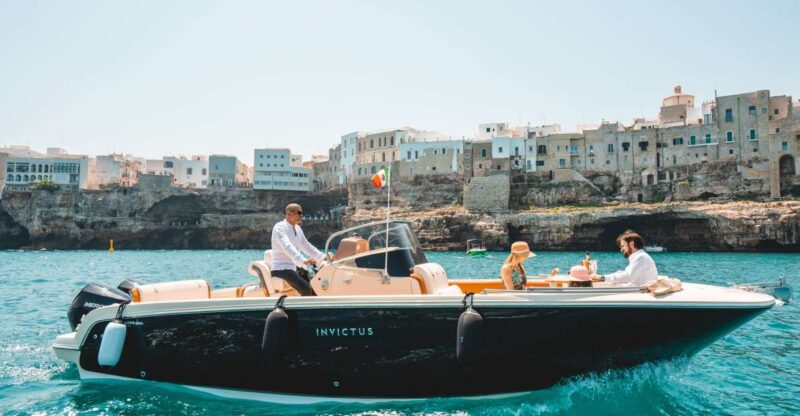Monopoli: Private Sightseeing Speedboat Tour with Champagne - Key Points