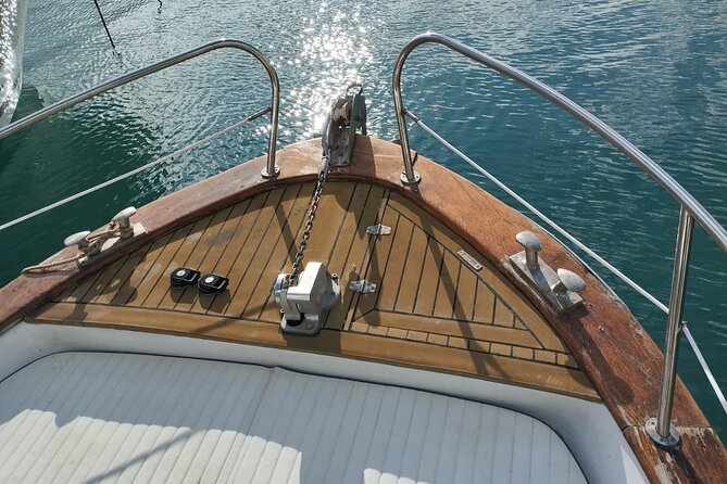 Monopoli Shared tour by Gozzo boat to the Polignano caves - Savoring Prosecco, Focaccia, and Apulian Snacks on Deck