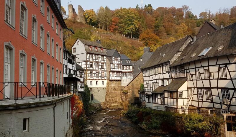 Monschau - Old Town Private Guided Tour - Accessibility and Tour Format