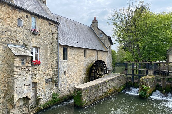 Mont Saint Michel / Bayeux, day tour with a licence local guide from Bayeux or Caen - The Flexibility and Personal Touch of the Guide