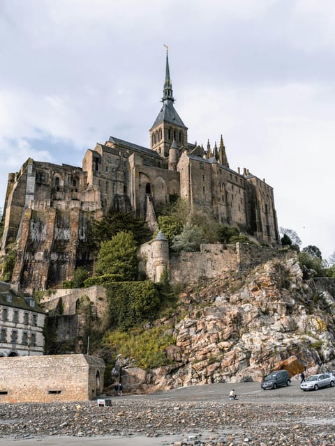Mont Saint-Michel: Day Trip from Paris - Scenic Drive Through the French Countryside