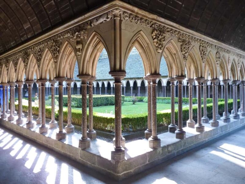 Mont Saint Michel: Departure from Le Havre, Deauville, Honfleur - Discovering the Medieval Village and Its Atmosphere