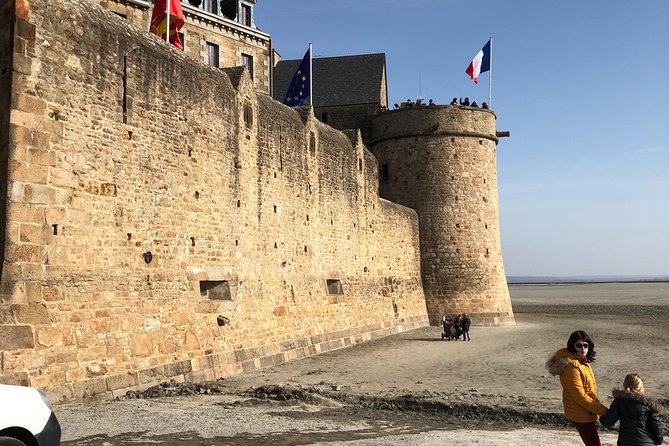 MONT-ST-MICHEL and NORMANDY D-DAY: combined day-trip from PARIS - Included Amenities and Practical Details