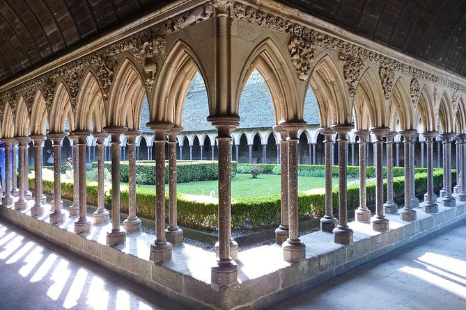 Mont St Michel Guided Day Trip from Paris in Minivan - Small-Group Minivan Transport from Paris to Normandy’s Iconic Landmarks