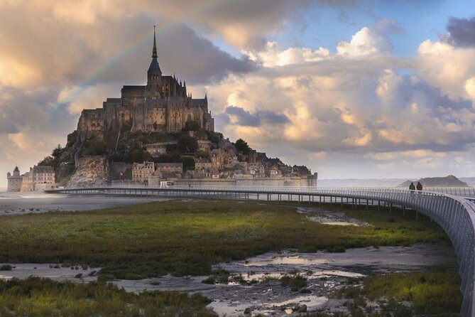 Mont-St-Michel: Private Walking Tour "Abbey Ticket Included" - The Advantages of a Private Guided Tour