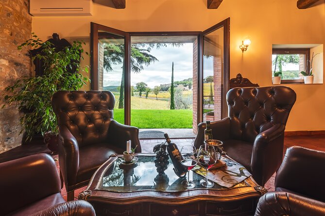 Montalcino: Cellar Tour, Brunello Tasting and Appetisers - Logistics and Meeting Arrangements