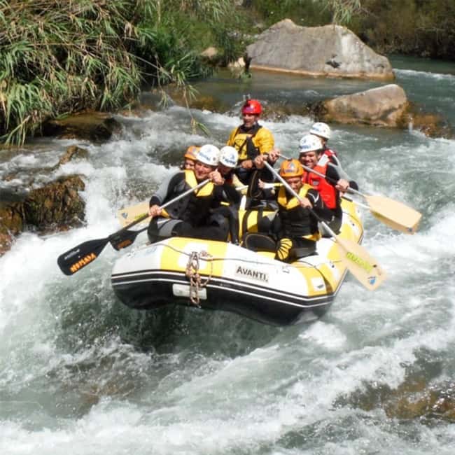 Montanejos: Extreme Rafting on the Mijares River - The Challenge and Safety Aspects