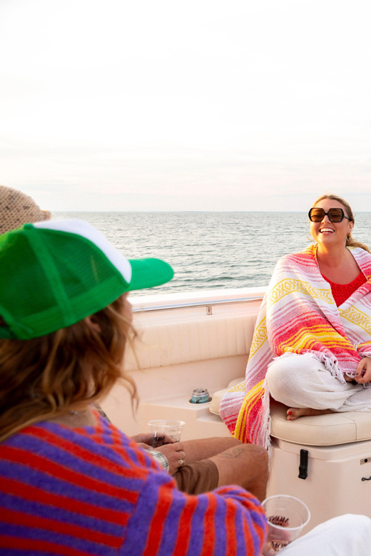 Montauk: Discover the East End's best Sunset Cruise - The Experience: What Makes This Sunset Cruise Special