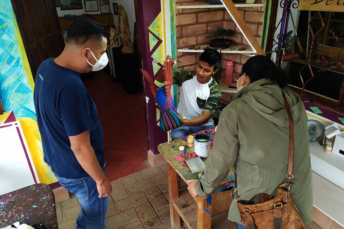 Monte Albán tour plus alebrijes and black clay workshops. - Discovering Oaxaca’s Artistic Heritage at Alebrijes Workshops