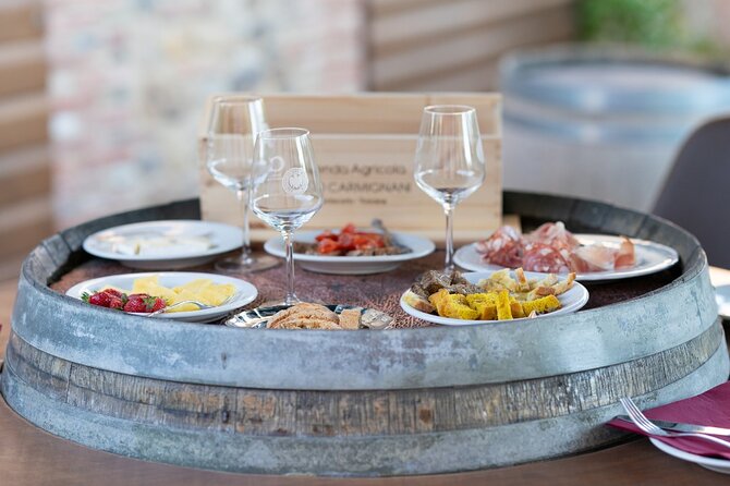 Montecarlo E-Bike One Day Tour with Lunch and Tasting - Exploring Montecarlo di Lucca on an E-Bike