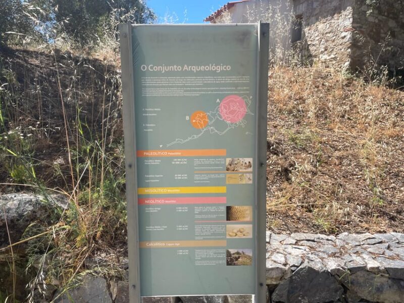 Montemor-o-Novo or Évora: One-Day Tour of Megaliths - Discovering the Anta Capela de S. Brissos and Zambujeiro