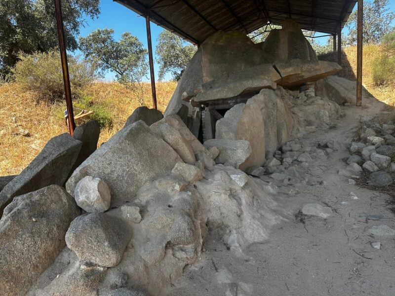 Montemor-o-Novo or Évora: One-Day Tour of Megaliths - Why Choose This Tour