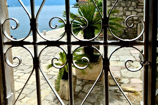 Montenegro and Kotor private tour - Exploring Kotor Old Town with a Guided Walking Tour