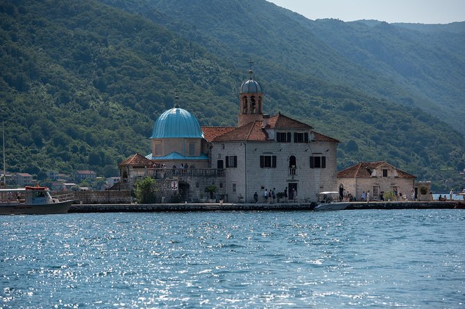 Montenegro: Bay of Kotor Day Trip from Dubrovnik English -Español - Value for Money and Additional Fees