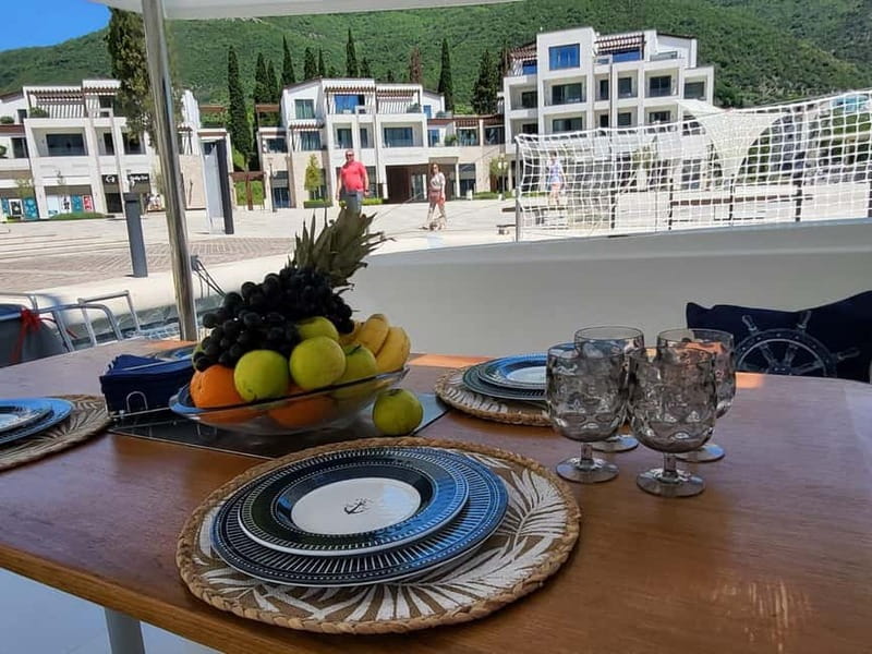 Montenegro: Private Boat Charter with Skipper - Key Points