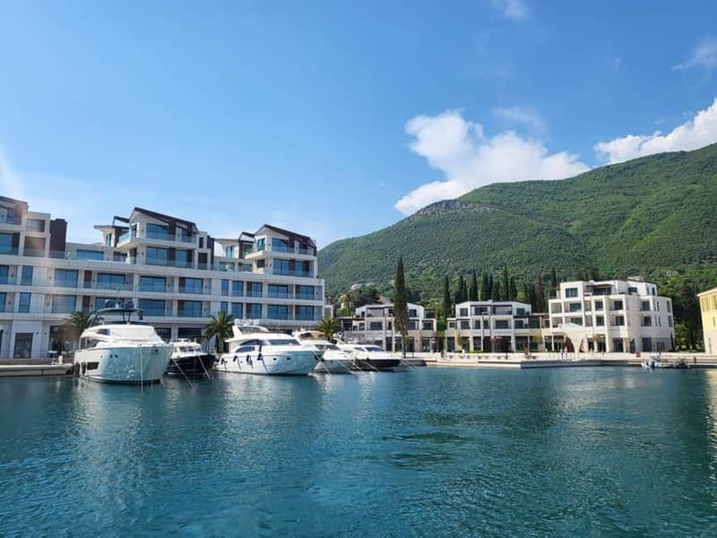 Montenegro: Private Boat Charter with Skipper - Personalization and Extra Touches