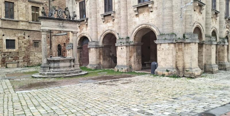 Montepulciano, Montalcino, Cortona - Small Group Day Trip - Flexibility and Booking Options