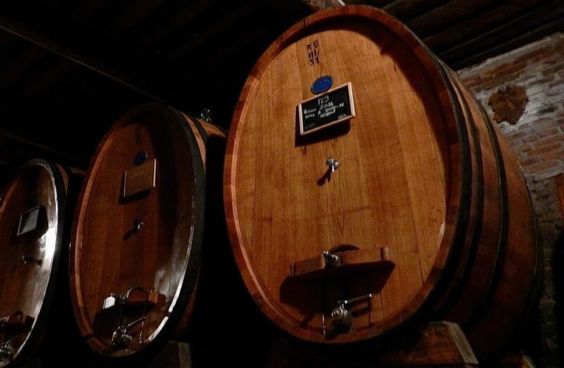 Montepulciano: Wine Tour and tasting - The Scenic Vista of Valdichiana and Its Role in Wine Quality