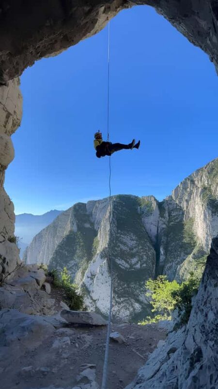 Monterrey: Hiking with Rappelling to El Nido de los Aguiluchos - Conquering Monterrey’s Famous Mountain with Rappelling and Scenic Views for $490