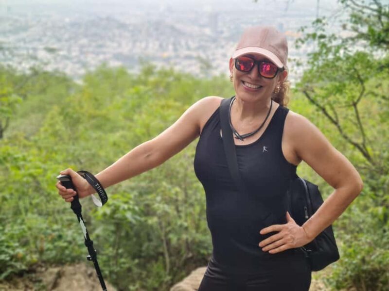 Monterrey: Pet-friendly hiking in Cerro del Chupón - Hike Up the Dry, Wooded Trail to Cerro del Chupón