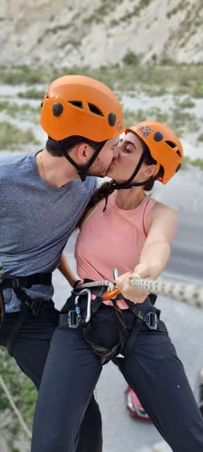 Monterrey: Rappelling class in La Huasteca Park - The Rappelling Class at La Huasteca Park Starts with Clear Logistics