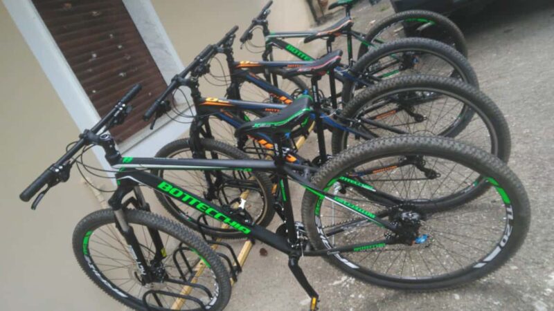 Monticchio: Rent a mountain bike to explore the lakes and natural oasis - Key Points