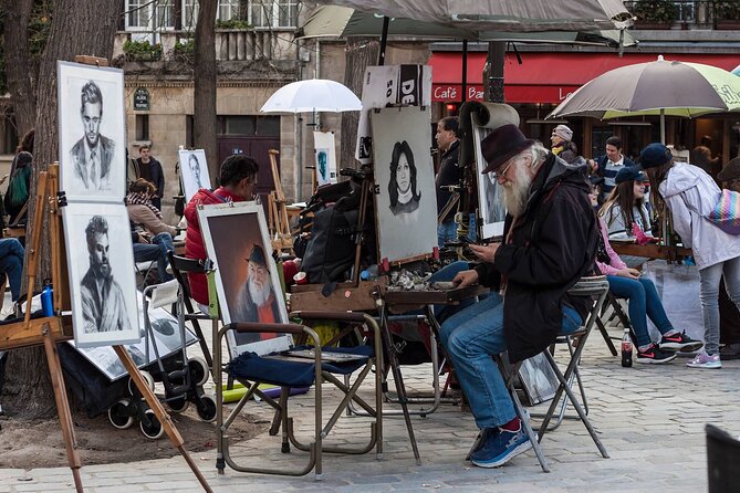 Montmartre and Sacre Coeur Private Guided Tour in Paris - The Montmartre Neighborhood: A Bohemian Heart of Paris