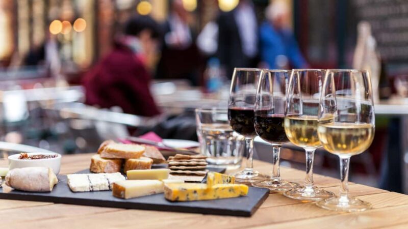 Montmartre Best Highlights & Wine and Cheese Tasting Tour - Key Points