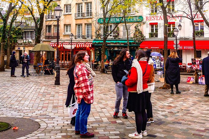 Montmartre Marvels: a Small Group Guided Stroll in Bohemian Paris - Meeting Point and Tour Duration in Montmartre