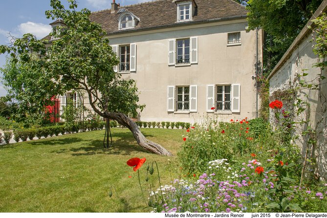 Montmartre Marvels Small-Group Tour with Renoir Gardens Entrance - The Story of Dalida and Her Statue