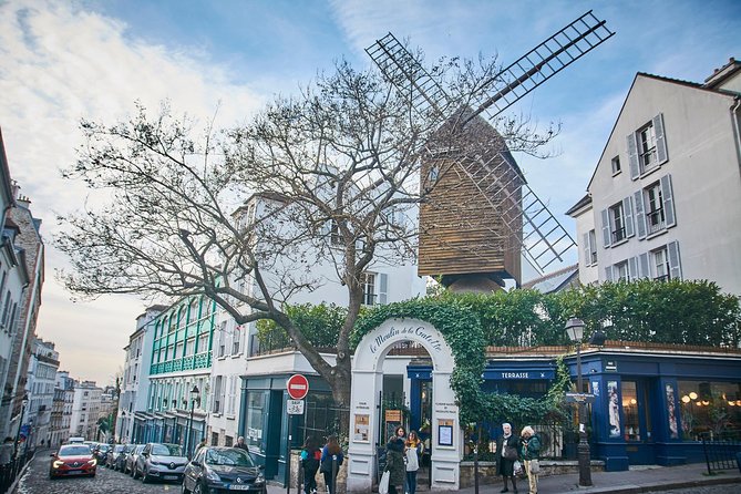 Montmartre Private Walking Tour - Practical Details and Accessibility