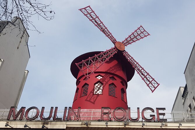 Montmartre Sacré Coeur and Moulin Rouge best shops and cafés - Key Points