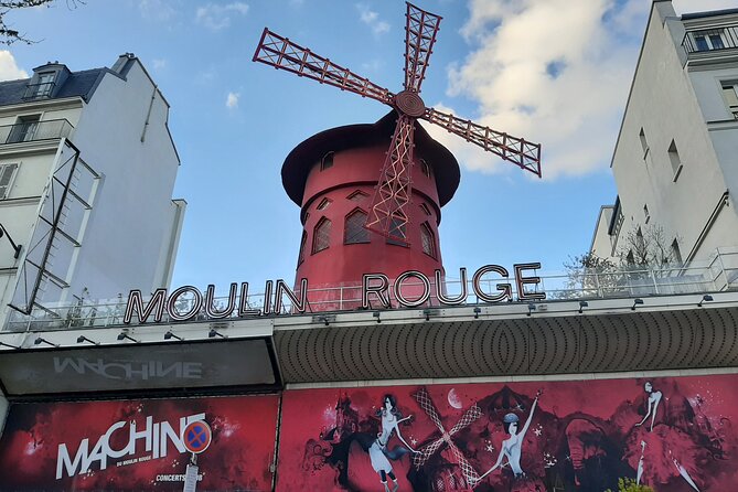 Montmartre/Sacre-Coeur/Paris- Artistic & Bohemian Epicenter - The Charm of Place des Abbesses