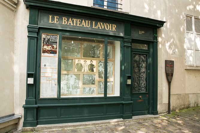 Montmartre Sacre Coeur Tour with Local guide - Exploring Montmartre’s Major Highlights with a Local Guide