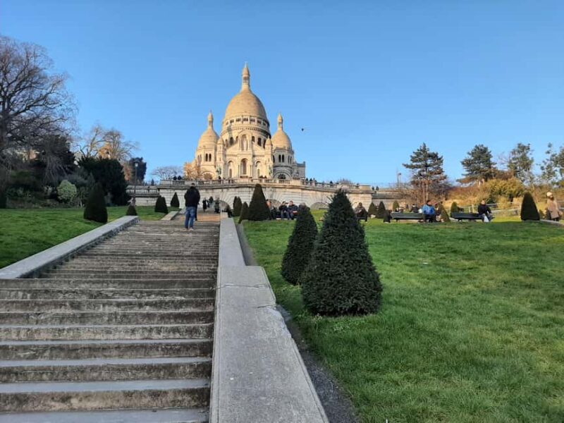 Montmartre Secret Gardens & French Goûter Private Tour - Discover a Quiet Side of Montmartre with a Private Guide