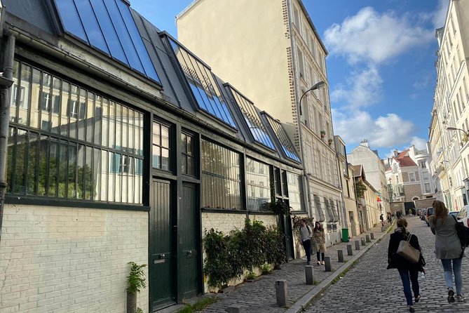 Montmartre Semi Private Walking Tour MAX 6 PEOPLE Guaranteed - The Charm of an Intimate Small Group Experience