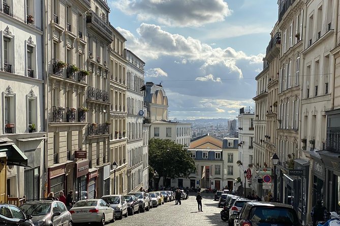 Montmartre Semi Private Walking Tour MAX 6 PEOPLE Guaranteed - Climbing to Sacré-Cœur for Panoramic Views