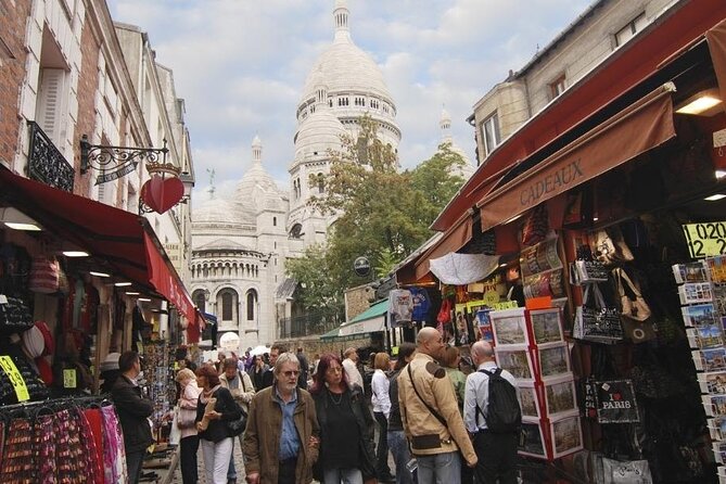 Montmartre Tour with a Local Guide: Private & 100% Personalized - The Flexibility of the Private Experience