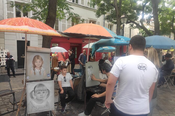 Montmartre Walking Guided Tour - Starting at the World-Famous Moulin Rouge
