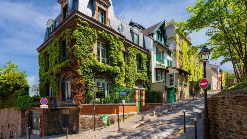 Montmartre Walking Tour: Art, History & Bohemian Life - Key Points