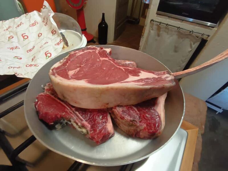 Montone: Medieval Dinner in Cardaneto Castle - The Culinary Experience: Handmade Pasta and Local Specialties