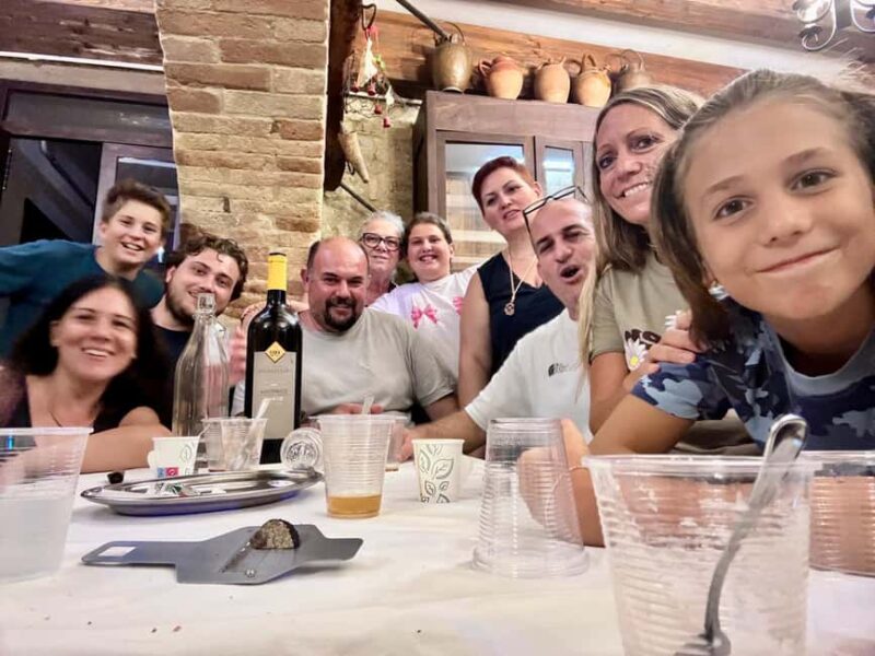 Montone: Medieval Dinner in Cardaneto Castle - Wine Tasting Journey Through Tuscany and Umbria