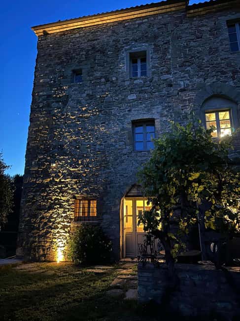 Montone: Pasta Making and Dinner at Cardaneto Castle - Logistics: Meeting Point and Group Details
