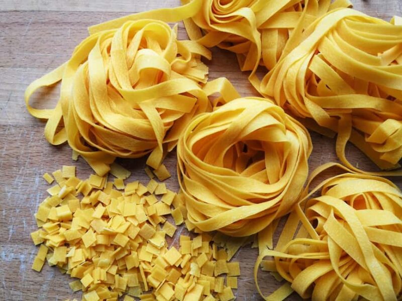 Montone: Pasta Making and Dinner at Cardaneto Castle - Practical Tips and Considerations