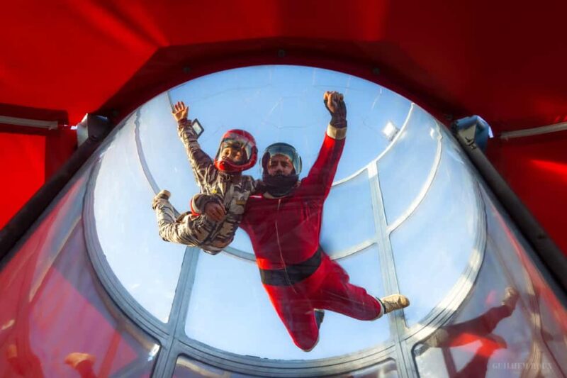 Montpellier: Free fall simulation for a Child : 2 flights - Exciting Child-Friendly Skydiving Experience at Twistair in Montpellier