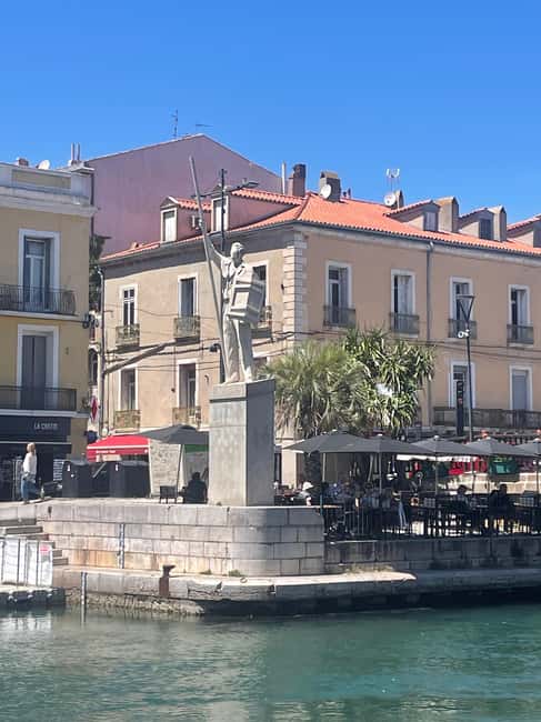 Montpellier: Sète Guided Tour with Tastings & Views - Key Points