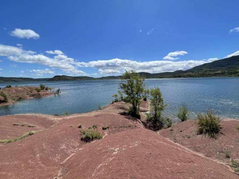 Montpellier: St. Guilhem le Désert and Moureze Day-Trip - Highly Praised Guides and Overall Experience