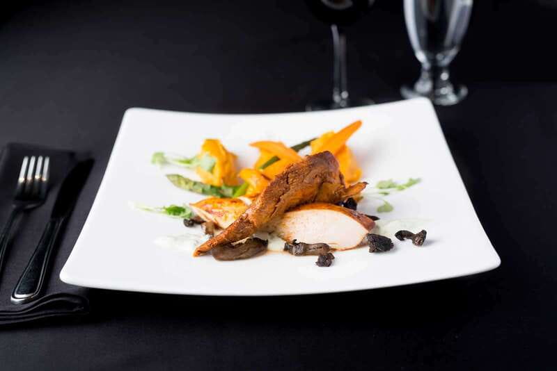 Montréal: 3 or 5-Course Dinner Cruise with DJ & Dancing - Practical Details and Logistics