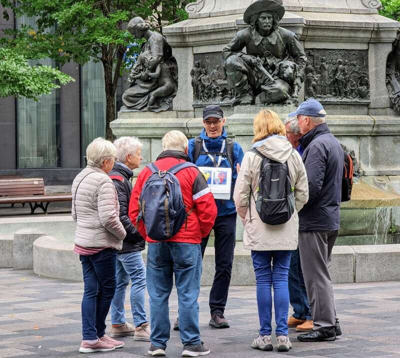 Montreal: Explore Old Montreal Small-Group Walking Tour - Frequently Asked Questions