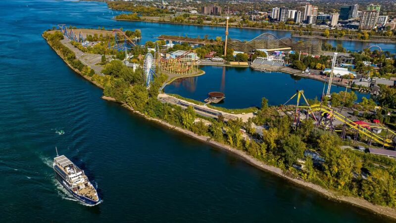 Montréal: Guided Sightseeing River Cruise - The Experience on Board
